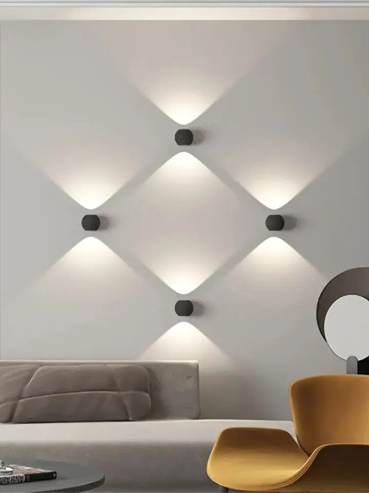 Outdoor Waterproof Wall Lamps, Indoor Up and Down Wall Light, Garden Porch, Terrace Lighting, Corridor and Balcony Sconce